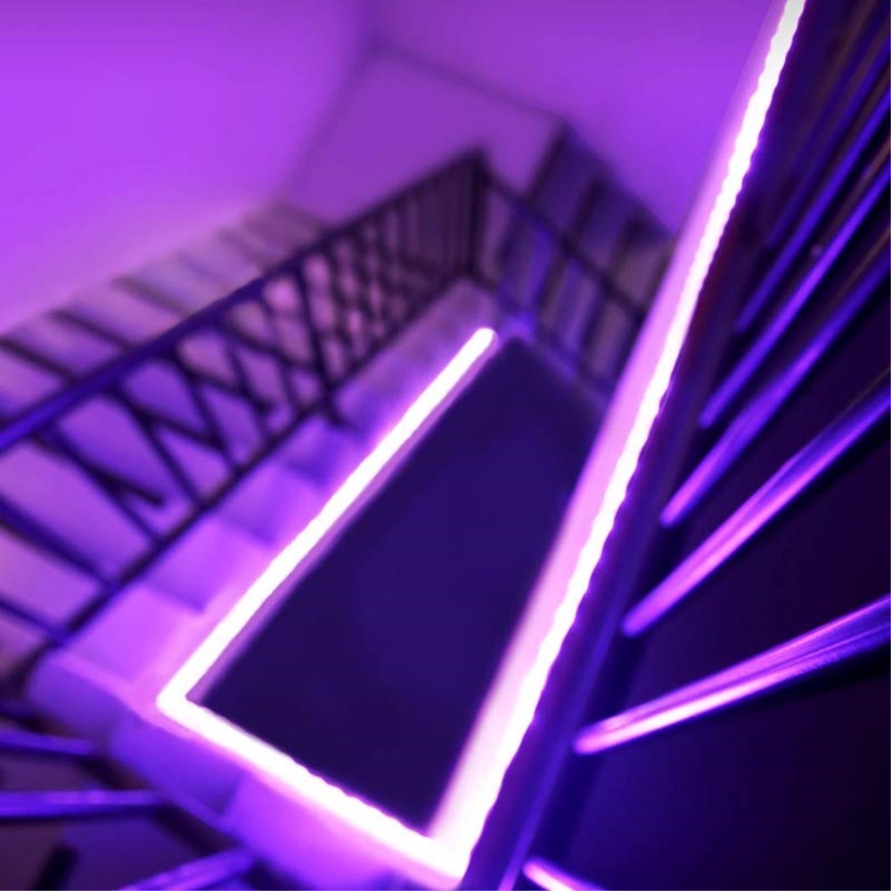 Yeeligth Ligthstrip Plus - Bande LED intelligente de couleur, 2 m. (Extensible) Compatible Google Assistant et Alexa