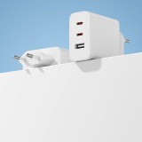 Cargador De Pared Xiaomi 2C1A GaN, 67W, 3.25A, 1 X USB-A - 2 X USB-C, Blanco